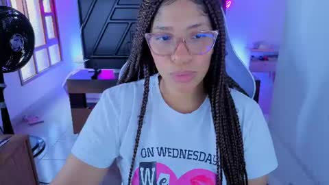 Snapshot of danna_berry chatting on 08-07-26, 03:25 DannaBerry online show from 08-07-26, 03:25