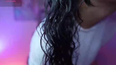 Danna Lovs online show from 02-25-26, 02:27