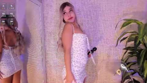 Snapshot of danna_ortega_ chatting on 06-11-26, 11:30 Danna Ortega online show from 06-11-26, 11:30