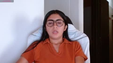 Snapshot of danna_peterson chatting on 01-29-25, 07:43 Danna online show from 01-29-25, 07:43