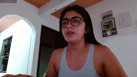 Snapshot of danna_peterson chatting on 03-12-25, 09:45 Danna online show from 03-12-25, 09:45