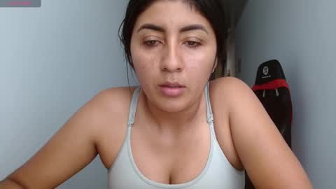 Snapshot of danna_peterson chatting on 09-29-25, 07:51 Danna online show from 09-29-25, 07:51