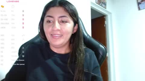 Danna online show from 04-11-26, 12:04