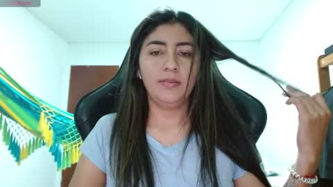 Danna online show from 07-19-26, 12:47