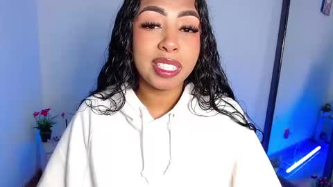 Snapshot of danna_schmidt23 chatting on 02-28-25, 07:58 Danna online show from 02-28-25, 07:58