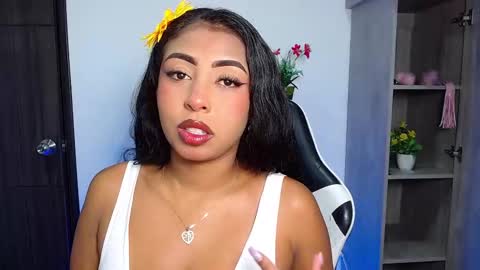 Snapshot of danna_schmidt23 chatting on 10-07-25, 07:49 Danna online show from 10-07-25, 07:49