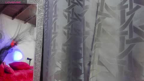 Snapshot of dannaa_williams chatting on 10-13-25, 11:10 Danna online show from 10-13-25, 11:10