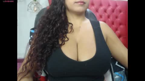 Snapshot of dannacoleman_ chatting on 07-17-26, 08:14 danna online show from 07-17-26, 08:14