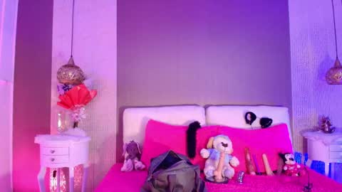Snapshot of dannadoll69 chatting on 05-28-26, 12:46 Dannamunoz130 online show from 05-28-26, 12:46
