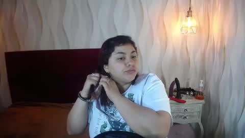 Snapshot of dannagarza chatting on 11-30-25, 05:44 Danna Garza online show from 11-30-25, 05:44