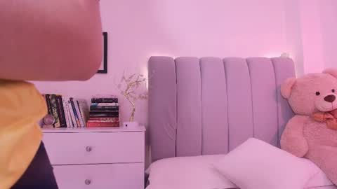 Insta DannaBlueX  online show from 07-03-26, 06:58