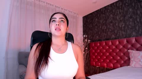 Snapshot of dannastaar chatting on 11-12-25, 05:13 Danna online show from 11-12-25, 05:13