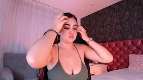 Snapshot of dannastaar chatting on 11-25-25, 03:12 Danna online show from 11-25-25, 03:12