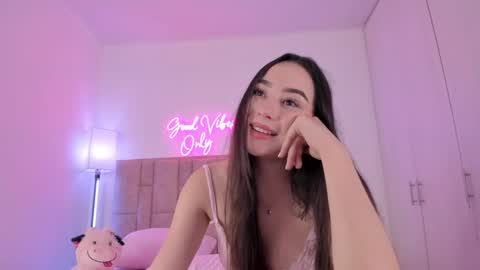 Snapshot of dannate1 chatting on 01-30-25, 11:55 danna online show from 01-30-25, 11:55