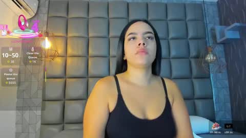 Danna online show from 04-28-26, 11:48