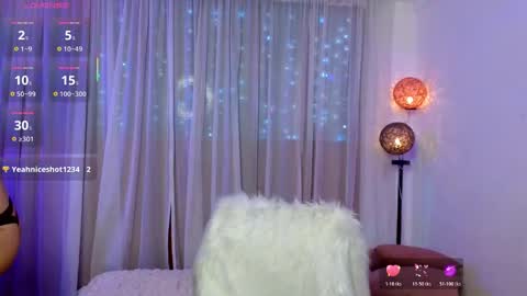 Snapshot of dannihotboy02 chatting on 05-04-26, 10:17 danni online show from 05-04-26, 10:17