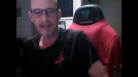 Snapshot of dannozdirekt chatting on 11-03-25, 01:45 dannozdirekt online show from 11-03-25, 01:45