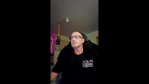 Snapshot of dannozdirekt chatting on 03-25-26, 05:30 dannozdirekt online show from 03-25-26, 05:30