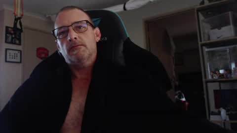 Snapshot of dannozdirekt chatting on 06-16-26, 12:46 dannozdirekt online show from 06-16-26, 12:46