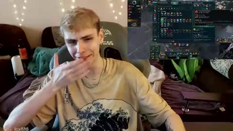 Daniel online show from 05-25-26, 01:06