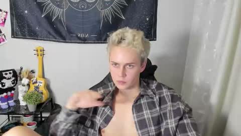 danny online show from 11-09-25, 06:17