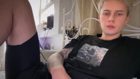 danny online show from 11-16-25, 01:28