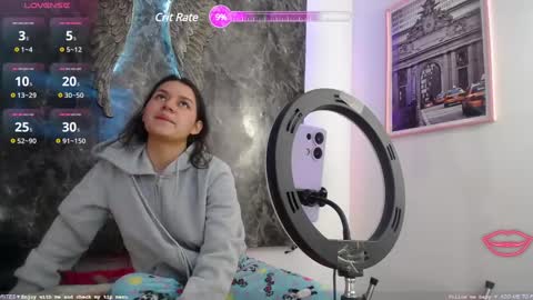 Snapshot of danny_shyy chatting on 02-17-25, 02:37 Danny online show from 02-17-25, 02:37