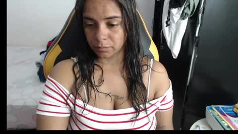 Snapshot of danny_sweettt chatting on 05-15-26, 04:25 danny.......... guys I have onlyfans follow me I am new I want to share with you many things I love you online show from 05-15-26, 04:25