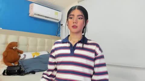 Snapshot of danny_winslow chatting on 12-23-25, 02:42 Danny online show from 12-23-25, 02:42