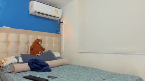 Snapshot of danny_winslow chatting on 03-05-26, 06:59 Danny online show from 03-05-26, 06:59