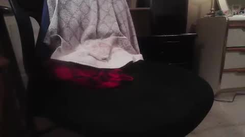 Danielle online show from 11-25-25, 10:04