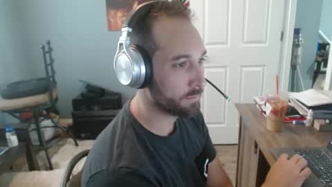 dannyboyx69 online show from 11-19-25, 06:30