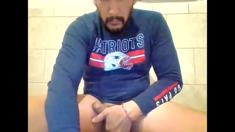 Snapshot of dannychorizo707 chatting on 12-19-25, 10:11 dannychorizo707 online show from 12-19-25, 10:11