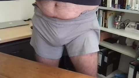 Snapshot of dannyfunboy chatting on 12-18-24, 03:47 Danny online show from 12-18-24, 03:47