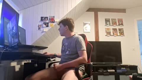 Snapshot of dannytoyboyy chatting on 11-15-25, 11:51 Danny Toy Boy online show from 11-15-25, 11:51