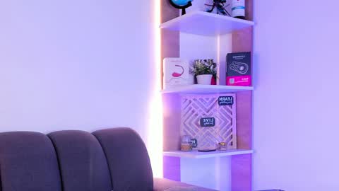 Snapshot of dante_seductor chatting on 02-27-26, 08:53 Dante online show from 02-27-26, 08:53