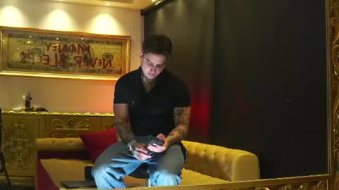 Snapshot of dantecoppolaa chatting on 06-22-26, 12:56 Dante coppola online show from 06-22-26, 12:56