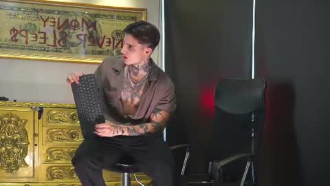 Snapshot of dantecoppolaa chatting on 07-24-26, 05:44 Dante coppola online show from 07-24-26, 05:44
