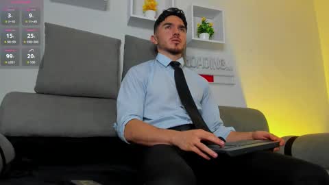 Snapshot of danteeblake chatting on 05-18-26, 03:35 Dante online show from 05-18-26, 03:35