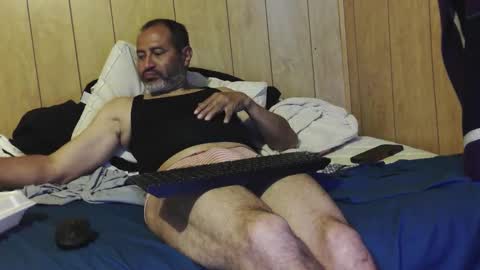 Snapshot of dantehot82 chatting on 10-31-25, 10:22 dantehot82 online show from 10-31-25, 10:22