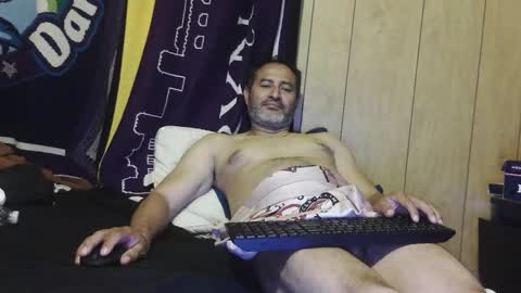 Snapshot of dantehot82 chatting on 12-15-25, 02:16 dantehot82 online show from 12-15-25, 02:16