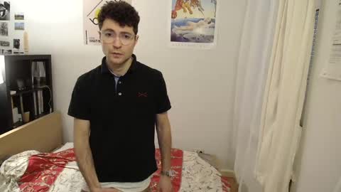 Snapshot of dantheman233 chatting on 01-31-25, 02:07 Daniel online show from 01-31-25, 02:07