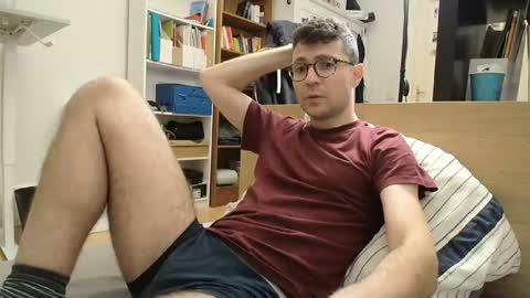 Snapshot of dantheman233 chatting on 09-29-25, 10:36 Daniel online show from 09-29-25, 10:36