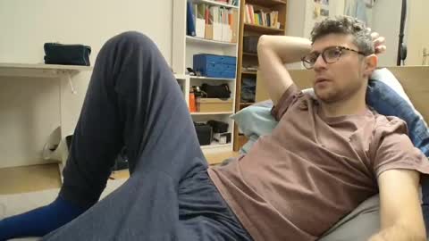 Snapshot of dantheman233 chatting on 10-05-25, 09:13 Daniel online show from 10-05-25, 09:13