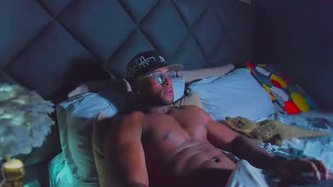 Dany online show from 12-22-25, 10:18