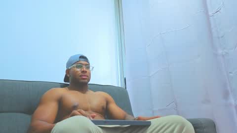 Dany online show from 04-25-26, 09:56