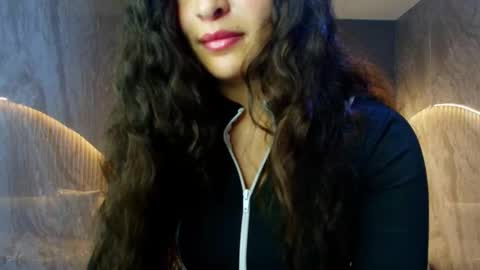 Dany online show from 11-11-25, 01:44