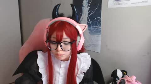 danyelleeyermann online show from 05-07-26, 12:54