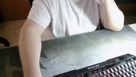 danysanchez1981 online show from 11-28-25, 10:51