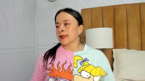 Daphne online show from 03-06-25, 08:52